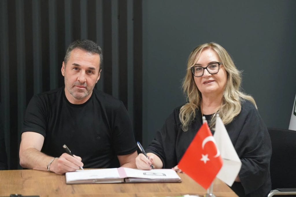 muğlaspor teknik direktörü yalçın koşukavak