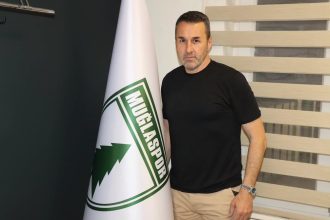 muğlaspor teknik direktörü yalçın koşukavak