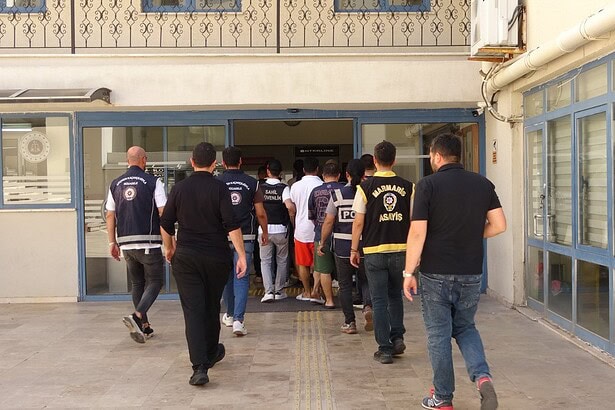 marmaris göçmen kaçakçılığı operasyonu