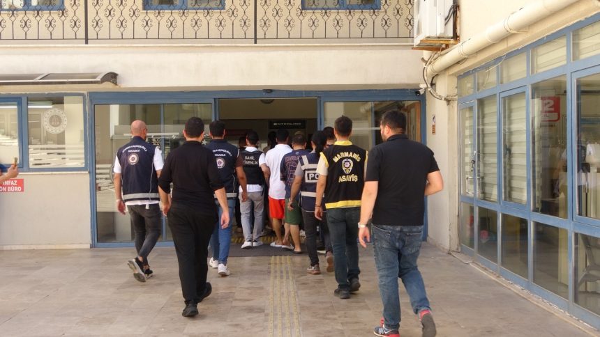 marmaris göçmen kaçakçılığı operasyonu