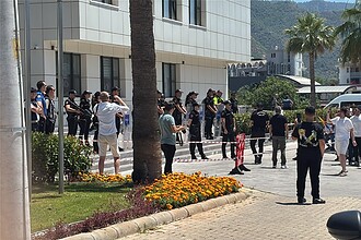 marmaris esnaf eylemi polis müdahalesi