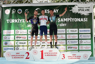 Muğlalı bisiklet sporcusu Samet Bulut, Türkiye'nin en hızlısı oldu