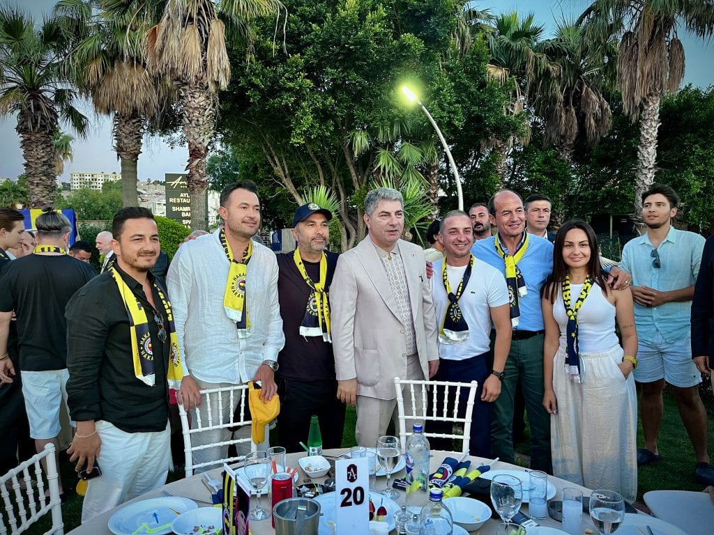Fenerbahçe Başkan Adayı Hakan Safi Bodrum’da konuştu: “Fenerbahçe’yi şampiyon yapmaya geliyoruz”