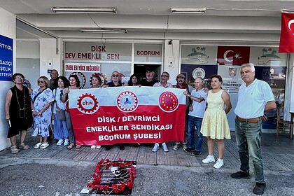 nazım anma töreni dev emekli sen bodrum şair nazım hikmet ran nazım hikmet anma