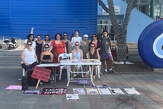 Fethiye’de kadınlar nafaka bilgilendirme masası kurdu