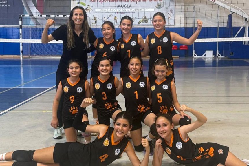 Mini Kızlar Voleybol’da şampiyon Bodrum İhtisas Spor oldu