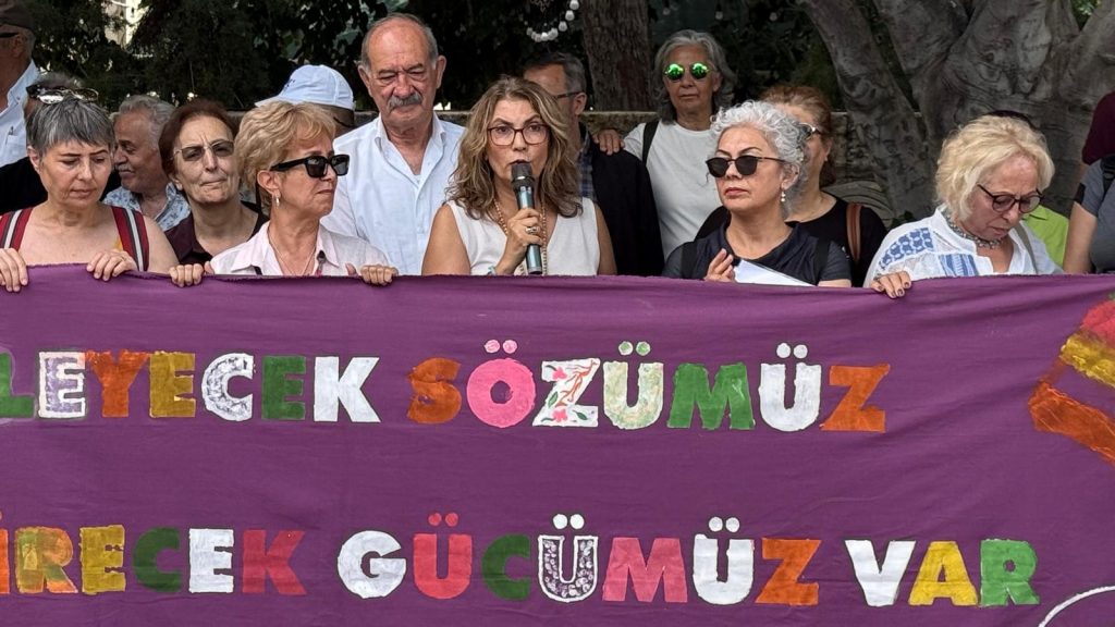 Menteşe Kadın Platformu’ndan, AYM’nin nafaka kararına tepki