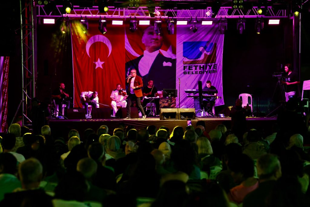 nif kiraz festivali